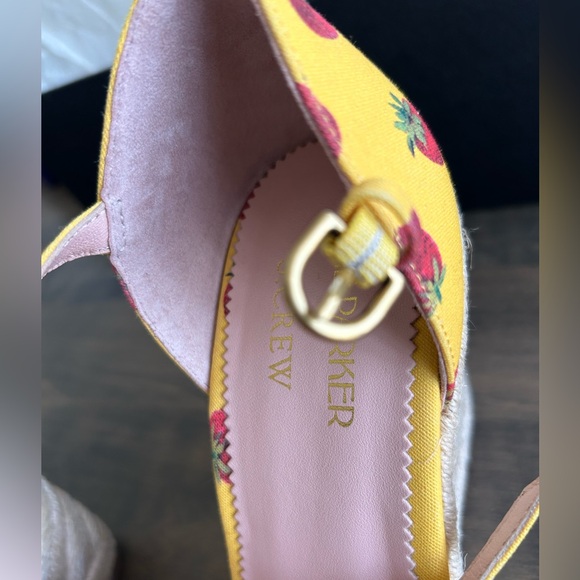 ⭐️⭐️ Host pick⭐️⭐️🍓J. Crew x Edie Parker Strawberry Espadrilele🍓 - Picture 7 of 14